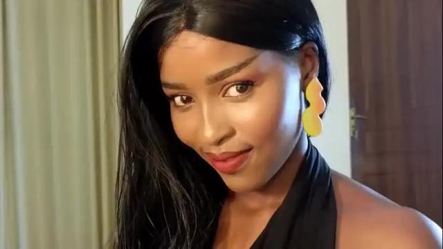 Image 12 of elena_love1111 Stream on Chaturbate on 1 month ago