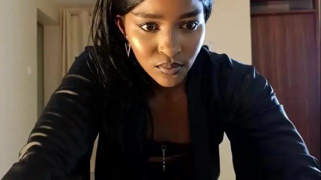 Image 10 of elena_love1111 Stream on Chaturbate on 1 month ago