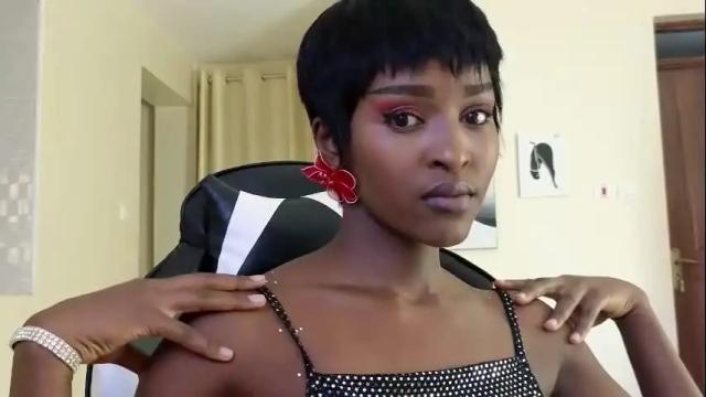 Image 3 of elena_love1111 Stream on Chaturbate on 1 month ago