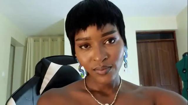 Image 7 of elena_love1111 Stream on Chaturbate on 16 days ago