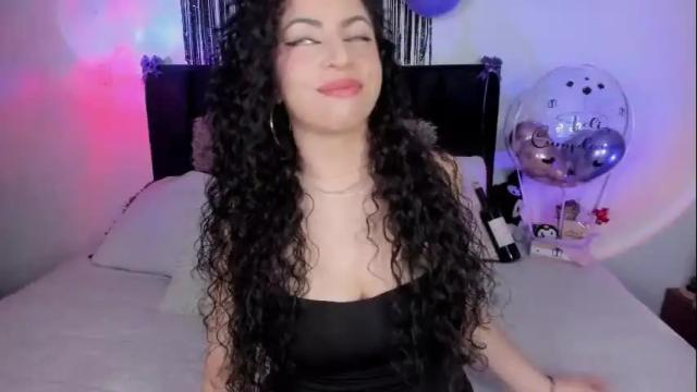 Image 6 of elena_lust Stream on Chaturbate on 2 months ago