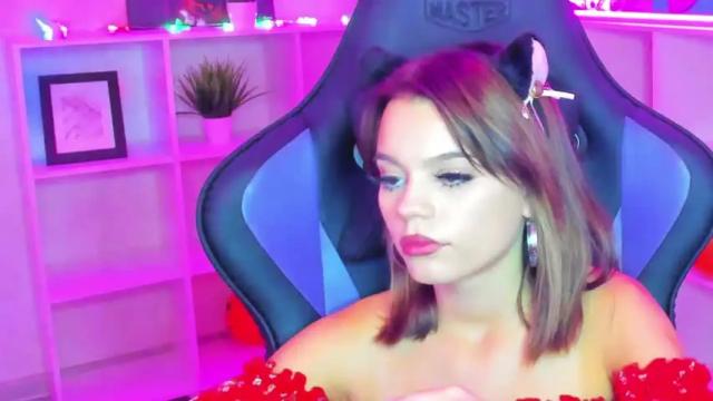 Image 11 of elena_secret Stream on Chaturbate on 22 months ago