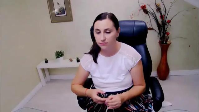 Image 6 of elenasworld Stream on Chaturbate on 5 months ago