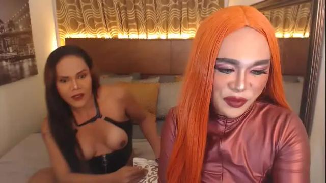 Image 3 of elenoryang Stream on Chaturbate on 11 days ago