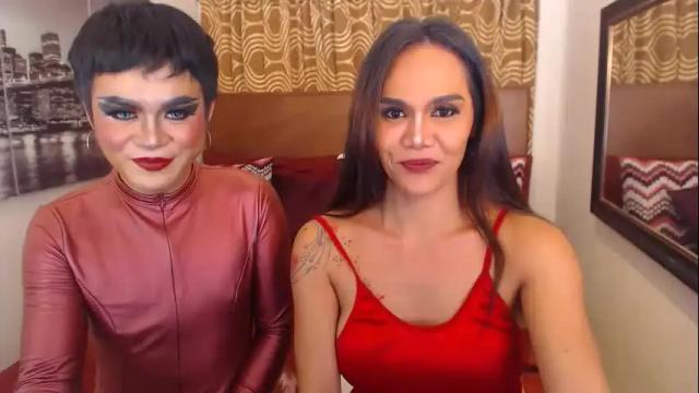 Image 3 of elenoryang Stream on Chaturbate on 4 months ago