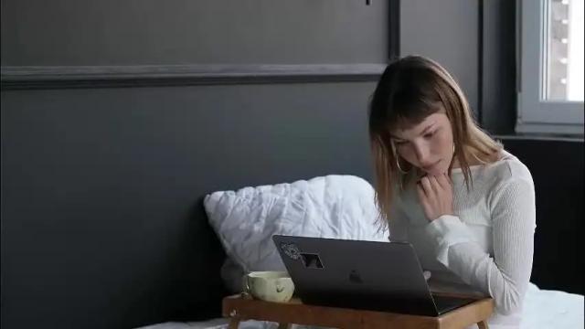 Image 2 of eleonora_linn_ Stream on Chaturbate on 4 months ago