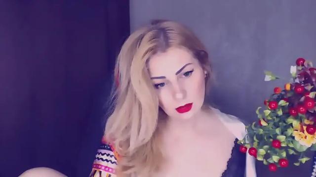Image 3 of eleonores Stream on Chaturbate on 19 months ago