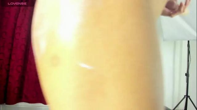 Image 12 of elettra_bennet Stream on Chaturbate on 2 months ago