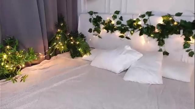 Image 4 of elfamirielle Stream on Chaturbate on 2 months ago