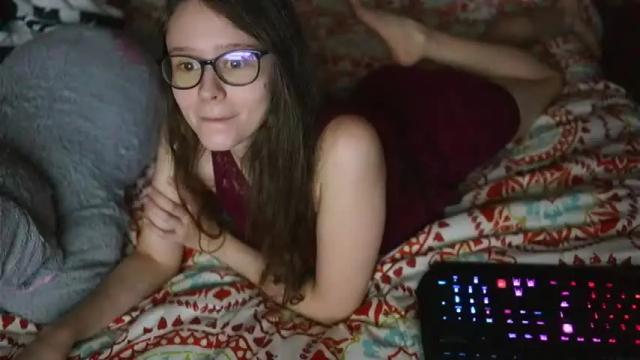 Image 10 of elfenemma Stream on Chaturbate on 18 months ago