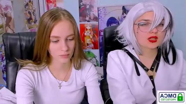 Image 4 of elfie_lana Stream on Chaturbate on 16 months ago