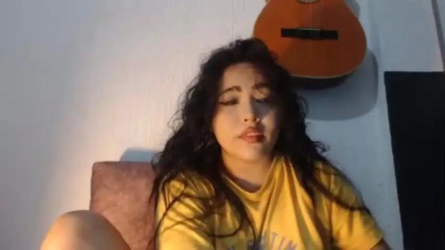 Image 12 of elfie_rock Stream on Chaturbate on 16 months ago