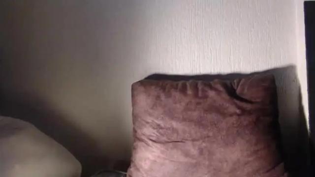 Image 12 of elfie_rock Stream on Chaturbate on 16 months ago