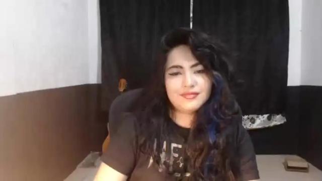 Image 12 of elfie_rock Stream on Chaturbate on 15 months ago