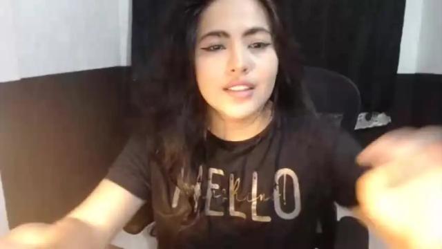 Image 7 of elfie_rock Stream on Chaturbate on 15 months ago