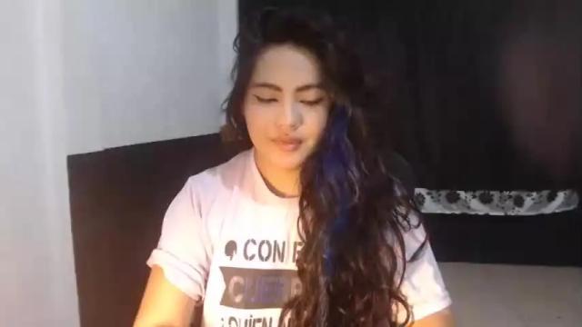 Image 11 of elfie_rock Stream on Chaturbate on 15 months ago