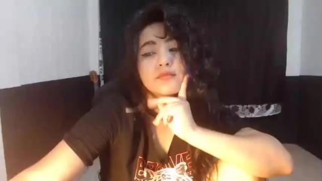 Image 8 of elfie_rock Stream on Chaturbate on 15 months ago