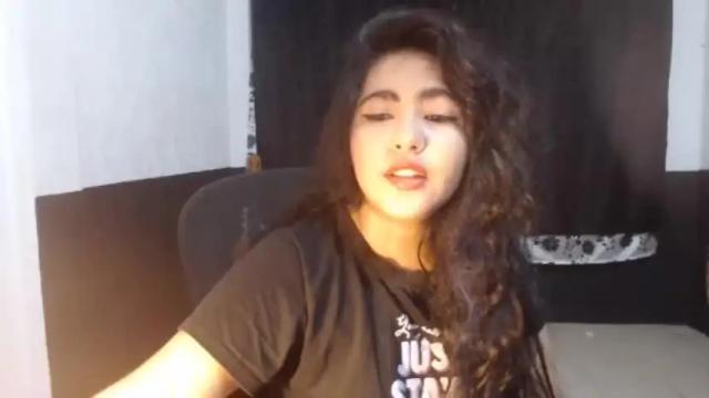 Image 6 of elfie_rock Stream on Chaturbate on 15 months ago