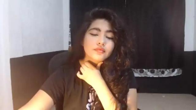 Image 8 of elfie_rock Stream on Chaturbate on 15 months ago