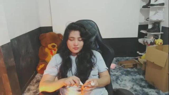 Image 12 of elfie_rock Stream on Chaturbate on 22 days ago