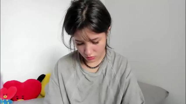 Image 3 of eli_dl Stream on Chaturbate on 2 months ago