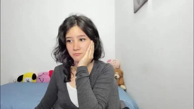 Image 3 of eli_dl Stream on Chaturbate on 11 hours ago