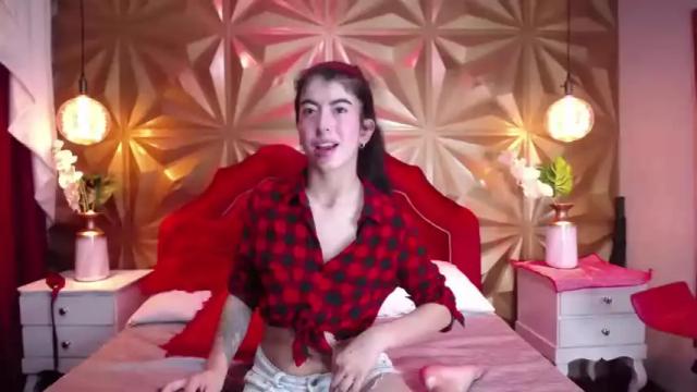 Image 2 of eli_petite Stream on Chaturbate on 16 months ago