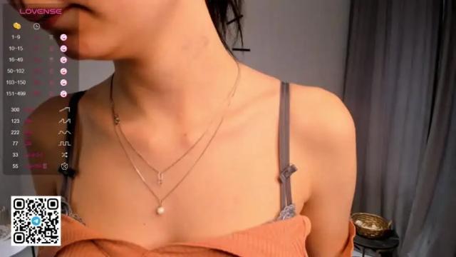 Image 2 of elia_miu Stream on Chaturbate on 15 months ago