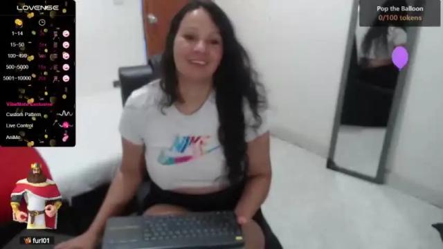 Image 2 of elianaht_fox Stream on Chaturbate on 23 months ago