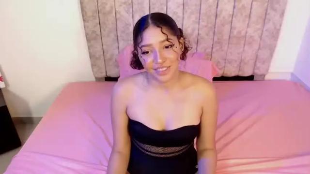 Image 11 of elidanger Stream on Chaturbate on 15 months ago