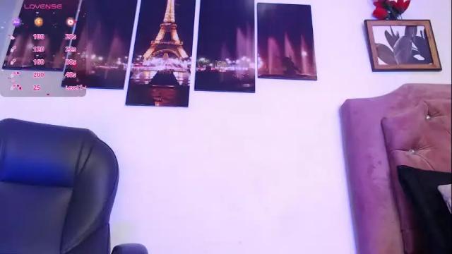 Image 11 of elie_golden Stream on Chaturbate on 21 days ago