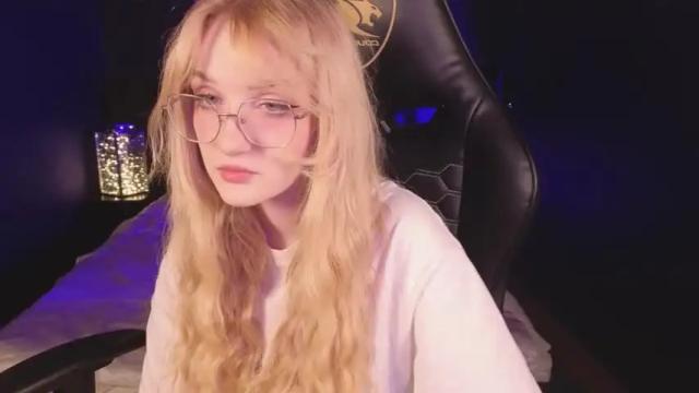 Thumbnail 1, eliejay's Stream at Chaturbate, 12 months ago