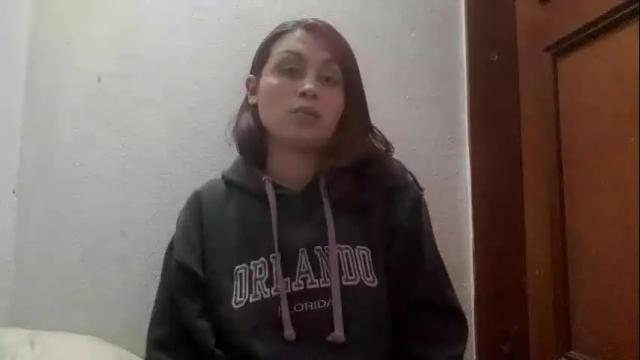 Image 3 of elieli5 Stream on Chaturbate on 1 month ago