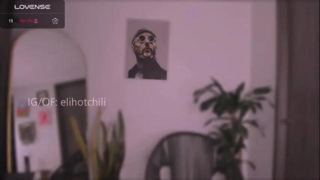 Image 8 of elihotchili Stream on Chaturbate on 15 days ago