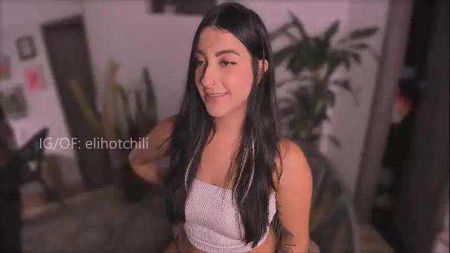 Image 10 of elihotchili Stream on Chaturbate on 14 days ago