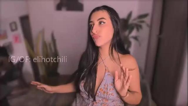 Image 4 of elihotchili Stream on Chaturbate on 9 days ago