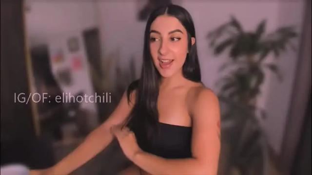 Image 3 of elihotchili Stream on Chaturbate on 2 days ago