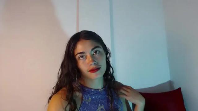 Image 11 of elii_hs Stream on Chaturbate on 19 months ago