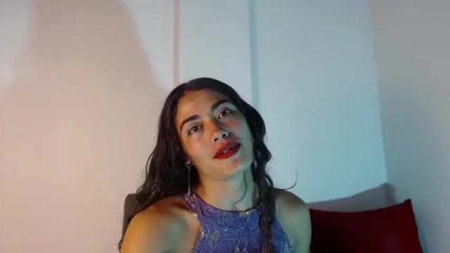 Image 8 of elii_hs Stream on Chaturbate on 19 months ago