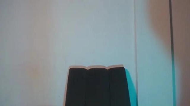 Image 2 of elii_hs Stream on Chaturbate on 19 months ago