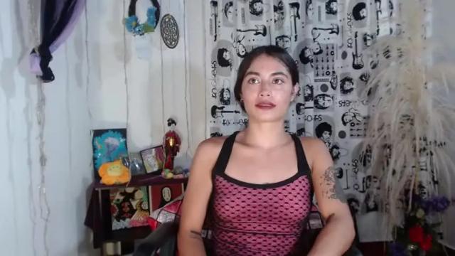 Image 12 of elii_hs Stream on Chaturbate on 14 months ago