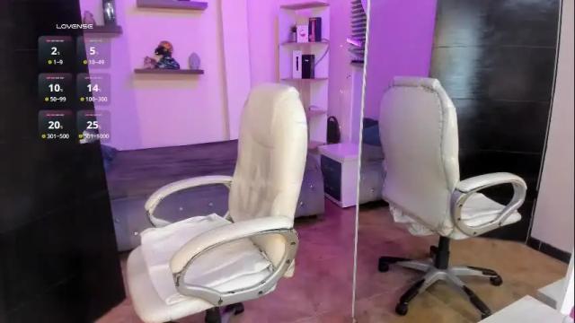 Image 10 of eliie_ruizz Stream on Chaturbate on 1 month ago
