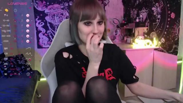 Image 6 of elika_kay Stream on Chaturbate on 13 months ago