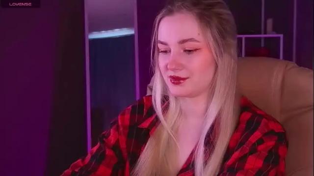 Image 10 of elina_nortas Stream on Chaturbate on 1 month ago