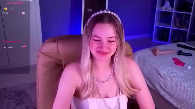 Thumbnail 3, elina_nortas's Stream at Chaturbate, 1 month ago
