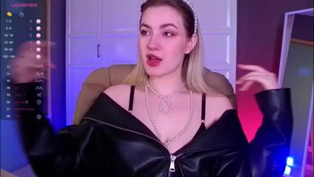 Image 7 of elina_nortas Stream on Chaturbate on 1 month ago