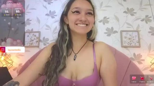 Image 10 of elis_laurent1 Stream on Chaturbate on 14 months ago