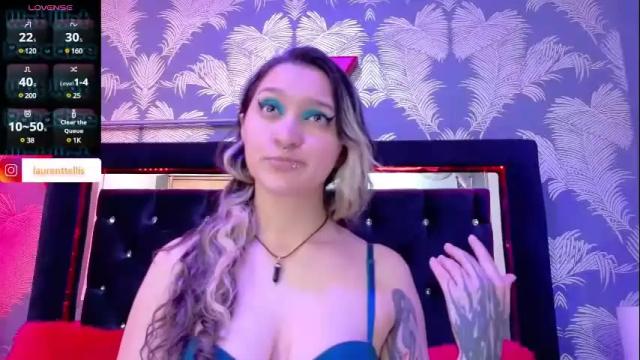 Image 3 of elis_laurent1 Stream on Chaturbate on 29 days ago
