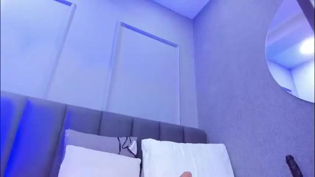 Thumbnail 1, elisa_castrillon's Stream at Chaturbate, 1 month ago