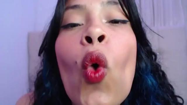 Image 3 of elisa_diaz_14 Stream on Chaturbate on 15 months ago